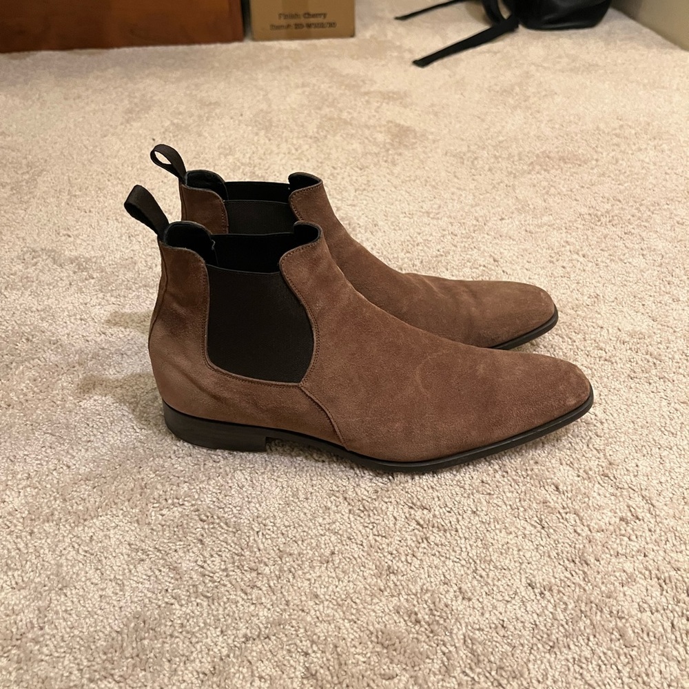 Paul Evans The Wayne Low-Cut Chelsea Boot - Martora Suede